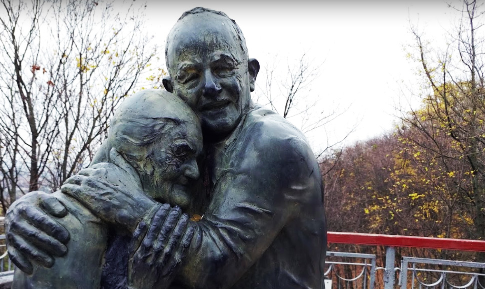 Monument à l'Amour Éternel de Luigi Peduto & Mokryna Yurzuk