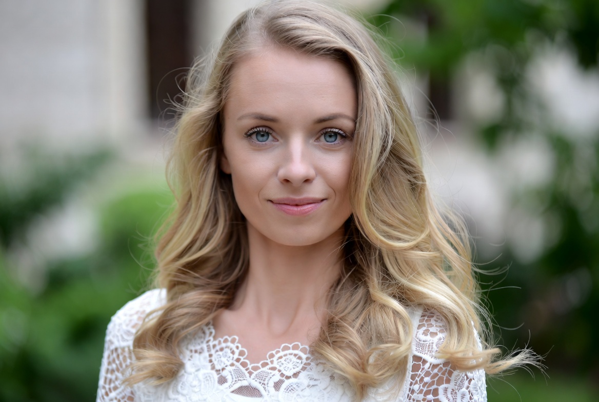 Polish Women Features & Appearance