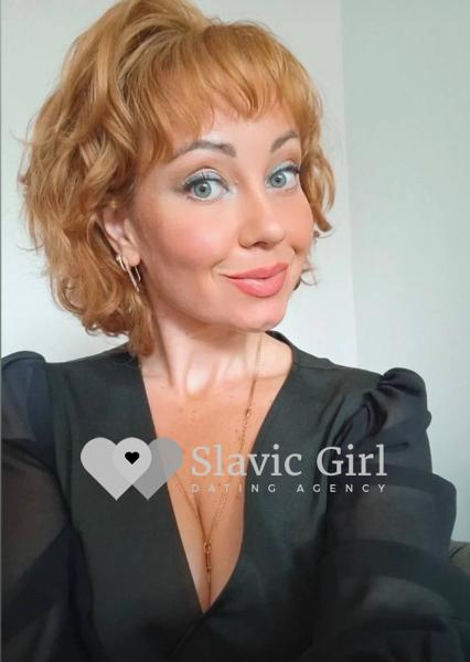 fille au cheveux roux