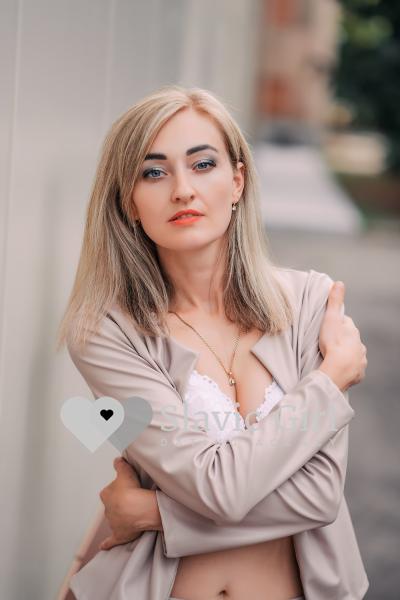 chat with local single