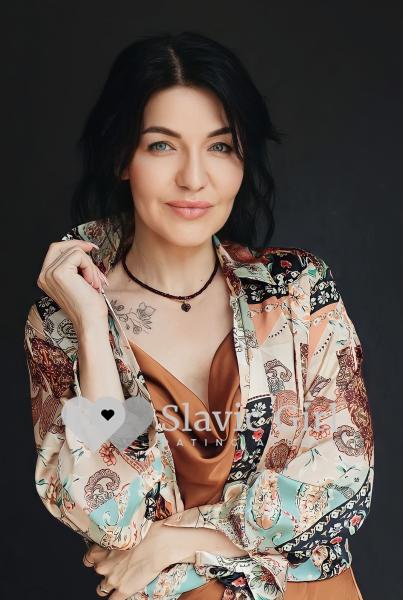 live chat room video