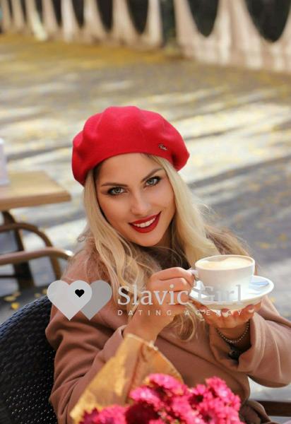 blonde russian women